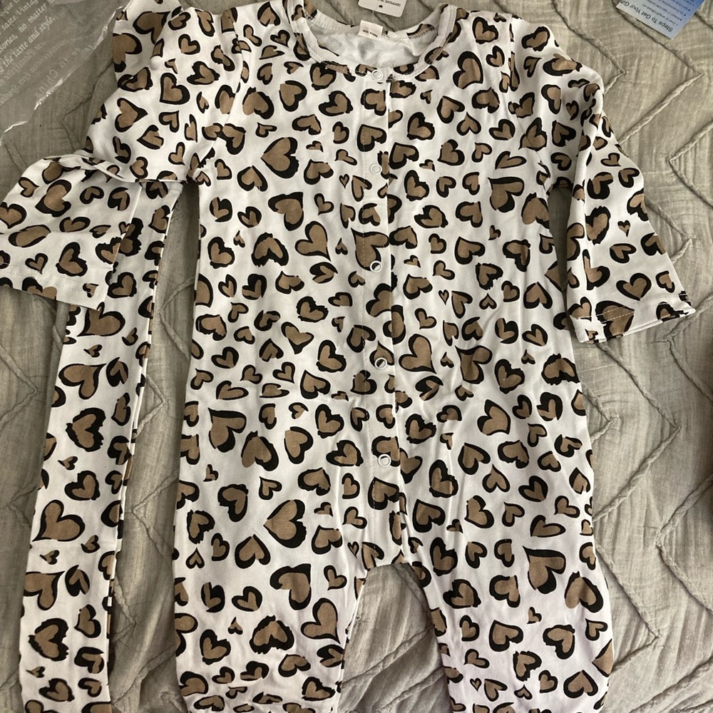 Heart leopard baby onesie